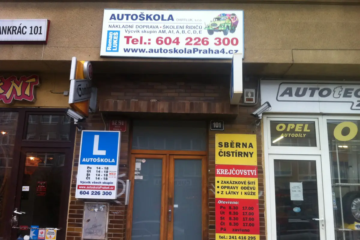 Autoškola Roman Lukeš